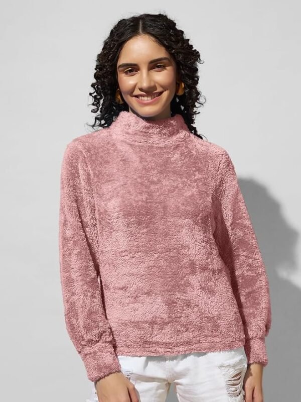 THE DRY STATE Women's Fur Pull Over With High Neck