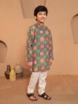 VASTRAMAY Boy's Silk Blend Printed Kurta Pyjama Set