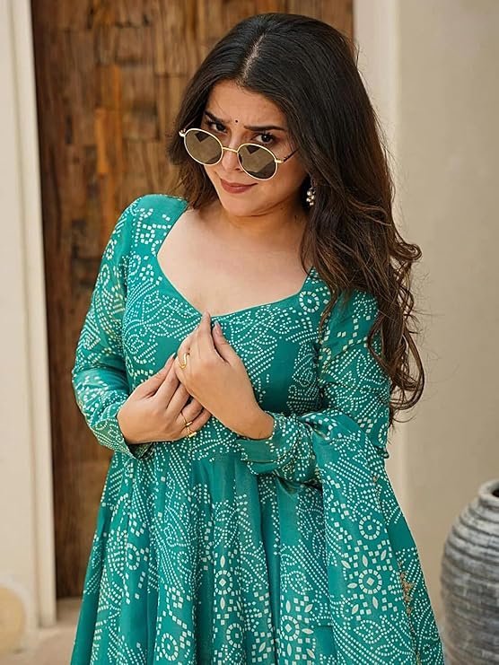 Women's Georgette Anarkali Kurta and Dupatta Set